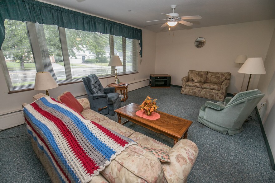 More Photos Of 2425 N Taylor Rd, Cleveland Heights Religious Facility For Sale