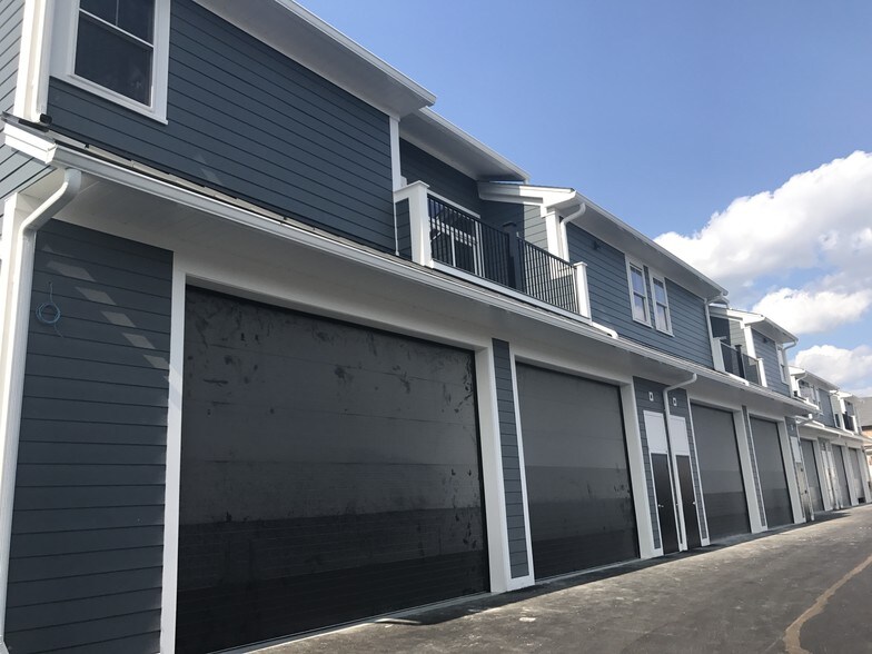 More Photos Of 42 Felton St, Waltham Warehouse For Lease