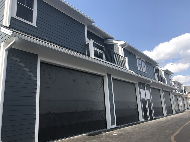 More Photos Of 42 Felton St, Waltham Warehouse For Sale