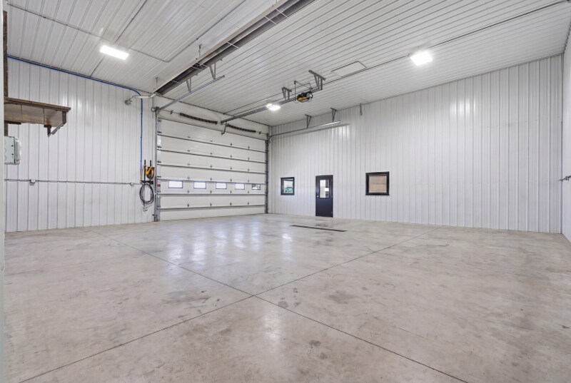 More Photos Of 214 S Airport Rd, Washington General Retail For Sale