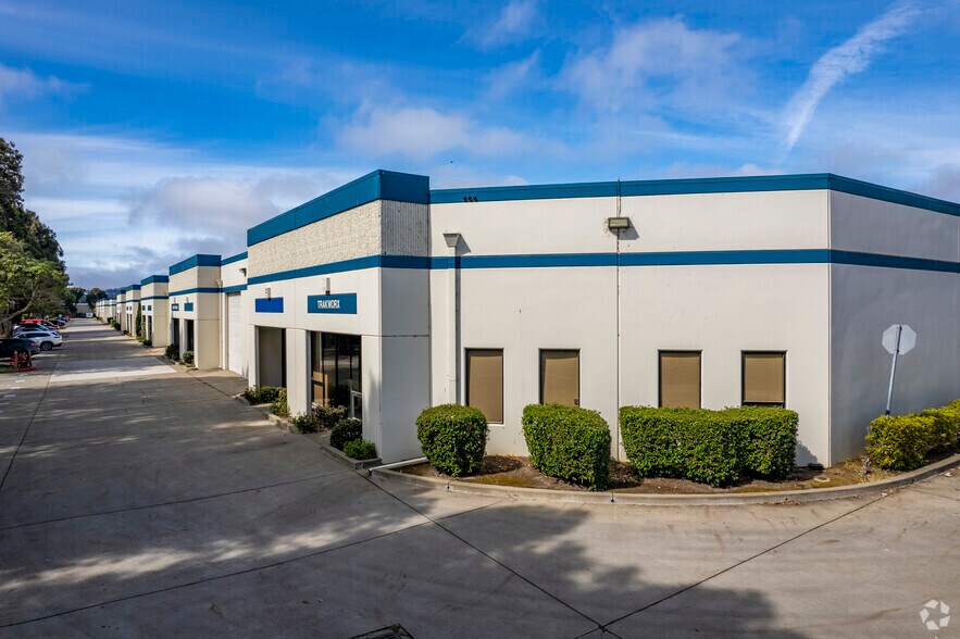 More Photos Of 430 N Canal St, South San Francisco Manufacturing For Sale