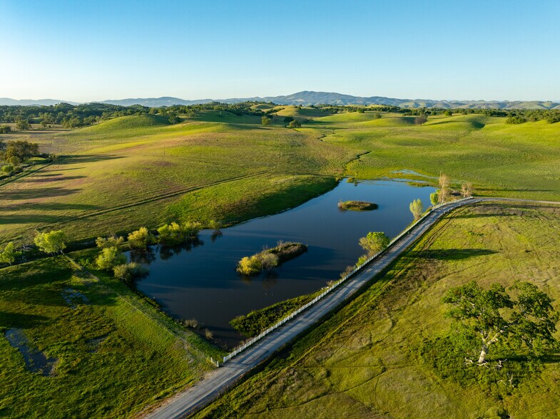 More Photos Of 76525 Interlake Rd, Bradley Land For Sale