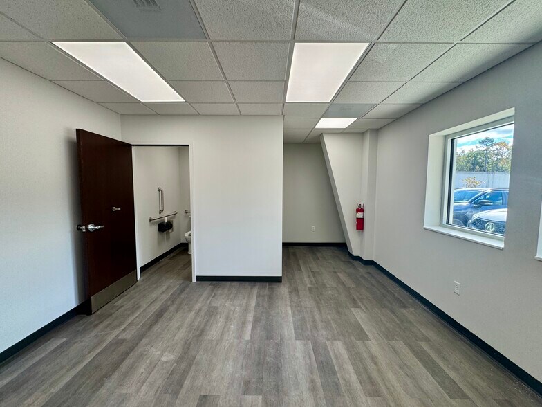 More Photos Of 185 Brewer Road Rd, Summerville Industrial For Lease