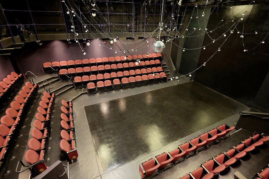 More Photos Of 2087 Addison St, Berkeley Unknown For Lease