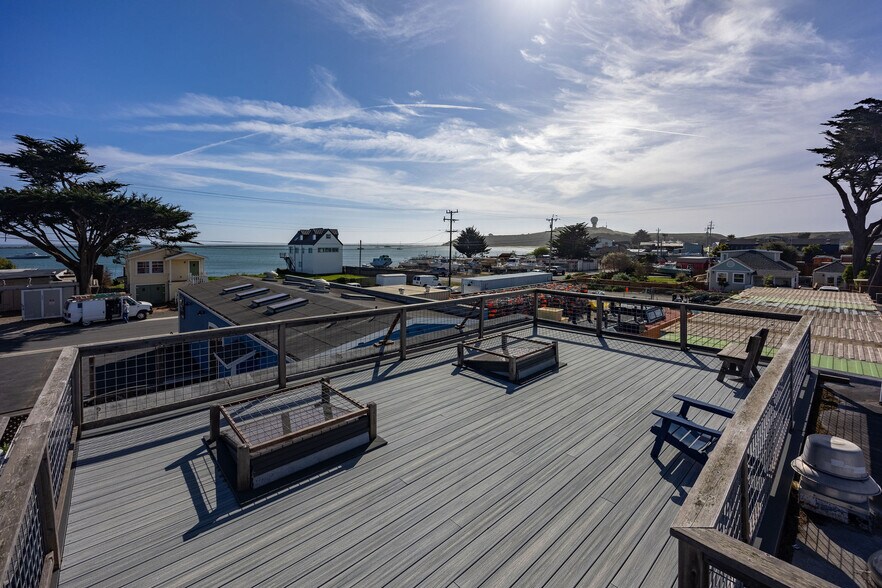 More Photos Of 313-323 Princeton Ave, Half Moon Bay Service For Lease