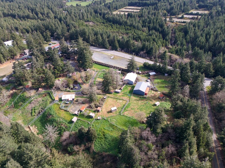 More Photos Of 46914 US-101, Bandon General Retail For Sale