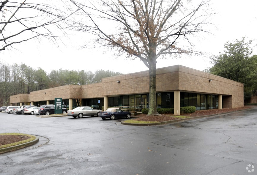 More Photos Of 1275 Kennestone Cir, Marietta Unknown For Lease
