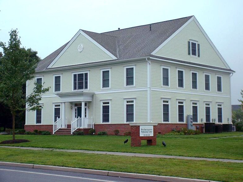 More Photos Of 211 Somerville Rd, Bedminster Office For Sale