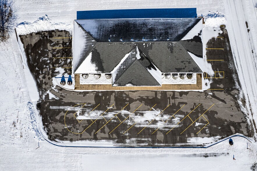 More Photos Of 1366 S Wabash St, Wabash Office For Sale