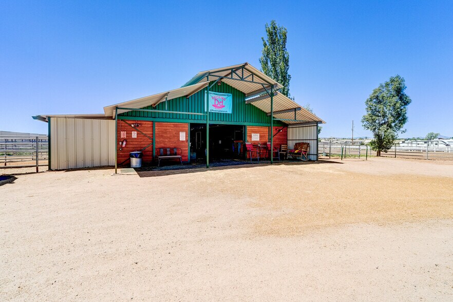 More Photos Of 7950 N Coyote Springs Rd, Prescott Valley Horse Stables For Sale
