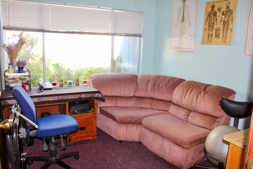 More Photos Of 1225 S Main St, Willits Medical For Sale