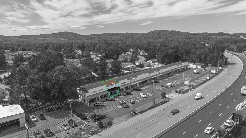 More Photos Of 679-717 State Rt 23, Pompton Plains Unknown For Lease