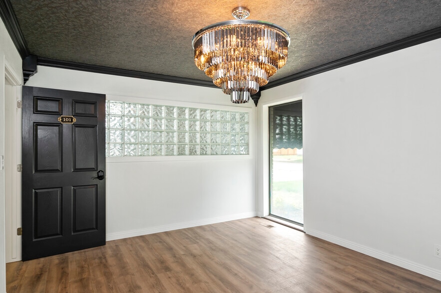 More Photos Of 200 N 23rd St, Boise Office For Sale