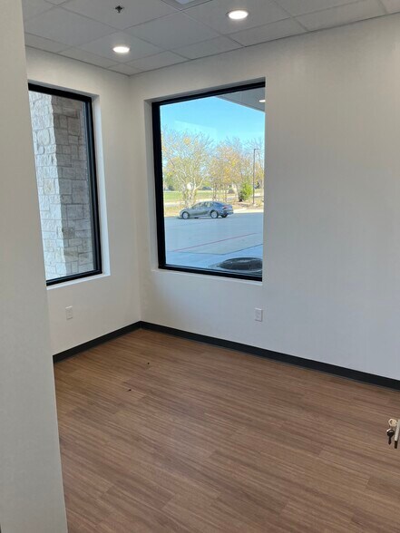 More Photos Of 6475 Preston Rd, Frisco Office Residential For Sale