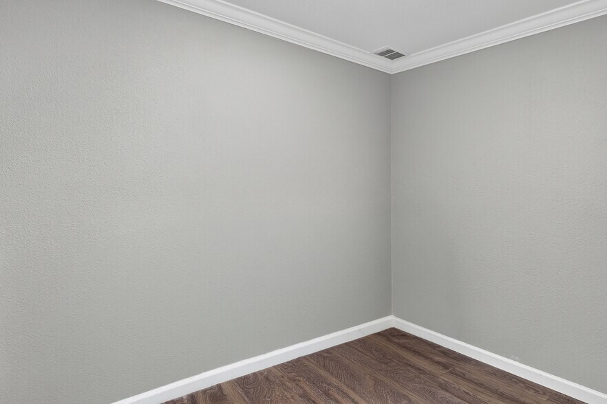 More Photos Of 5425 SE 111th St, Belleview Office For Sale