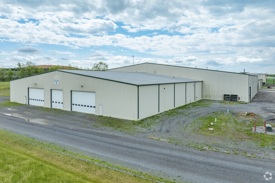 More Photos Of 6100 Buchanan Trl W, Mercersburg Manufacturing For Lease