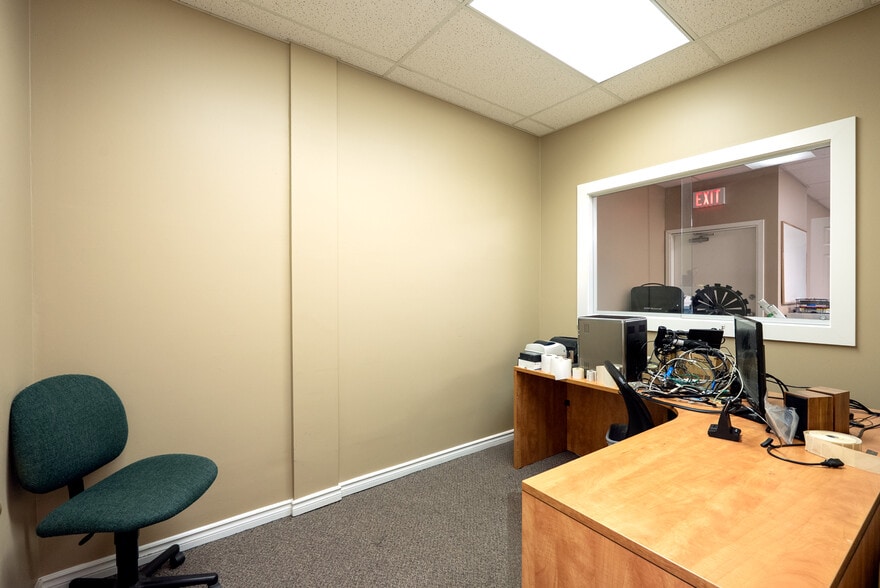More Photos Of 5492 Production Blvd, Surrey Warehouse For Sale