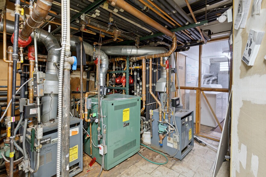 More Photos Of 144-224 Highland Ave, East Lansing Apartments For Sale