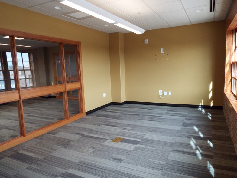 More Photos Of 219 2nd Ave S, Great Falls Office For Lease