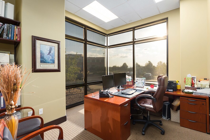 More Photos Of 10465 Park Meadows Dr, Lone Tree Medical For Sale