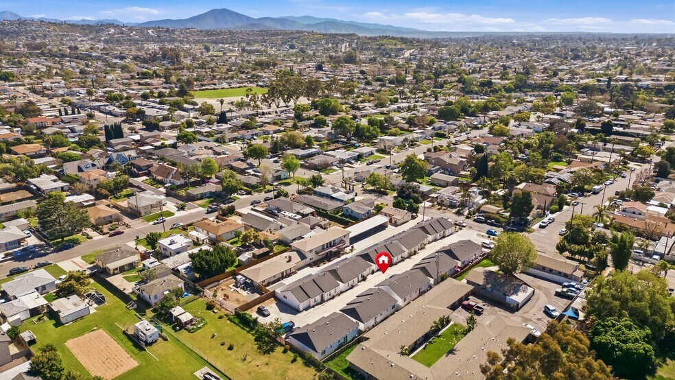 More Photos Of 6752-6770 Solita Ave, San Diego Apartments For Sale