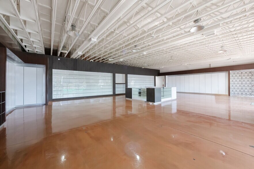 More Photos Of 114-134 N Gaffey St, San Pedro General Retail For Lease