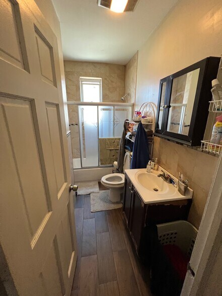 More Photos Of 219-09 Hempstead Ave, Queens Village Storefront Retail Residential For Sale