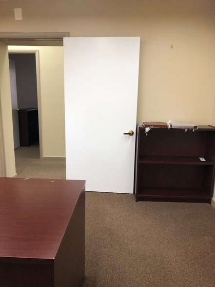 More Photos Of 3157 Mechanicsville Rd, Bensalem Medical For Sale