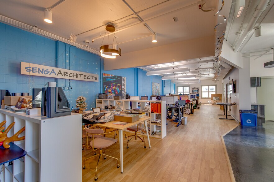 More Photos Of 116 W Hubbard St, Chicago Office For Lease