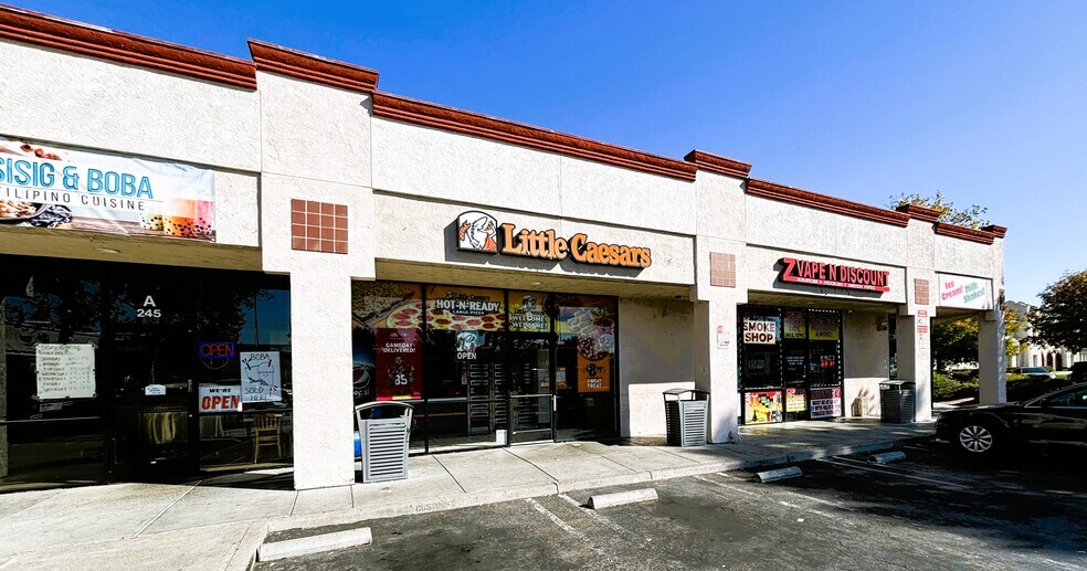 More Photos Of 245 E 11th St, Tracy Unknown For Lease