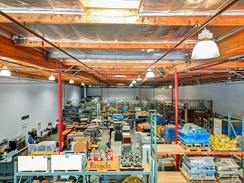 More Photos Of 555 1st St, San Fernando Warehouse For Sale