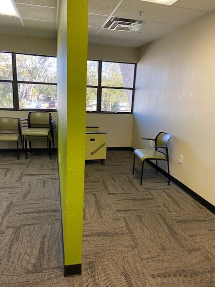 More Photos Of 2650 Bahia Vista St, Sarasota Medical For Sale