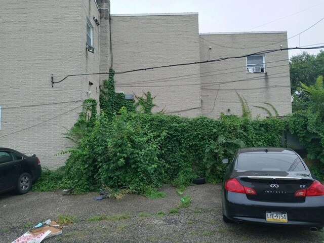 More Photos Of 100-102 W Gale St, Philadelphia Flex For Lease