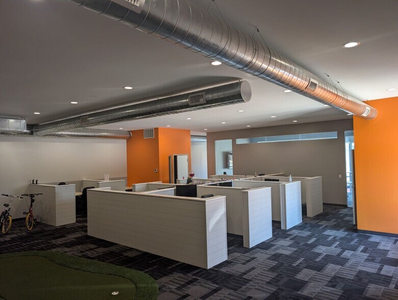 Primary Photo Of 5419 NW Radial Hwy, Omaha Office For Lease