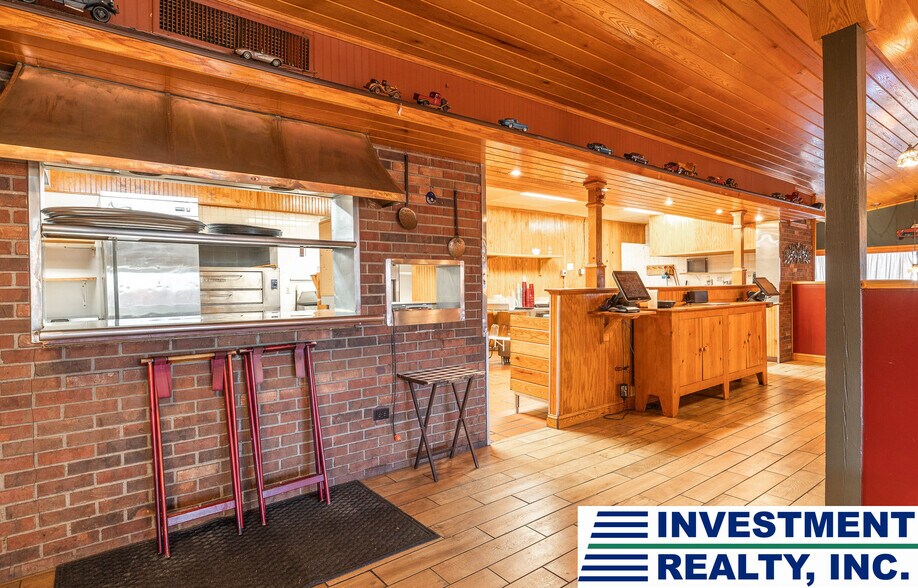 More Photos Of 1049 Kingshighway St, Rolla Restaurant For Sale