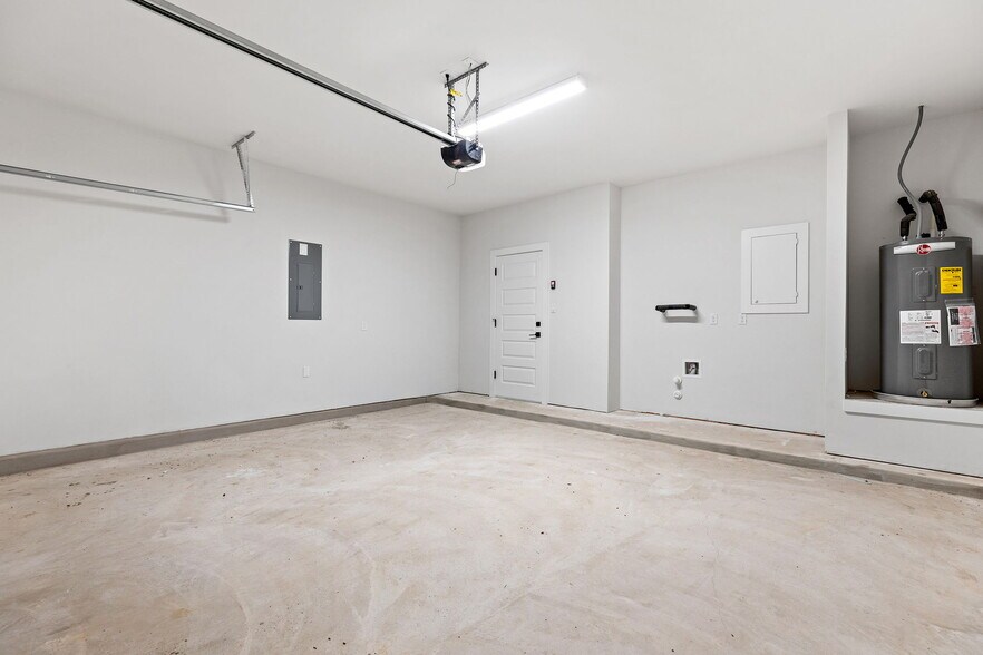 More Photos Of 2600 Gattis School Rd, Round Rock Apartments For Sale