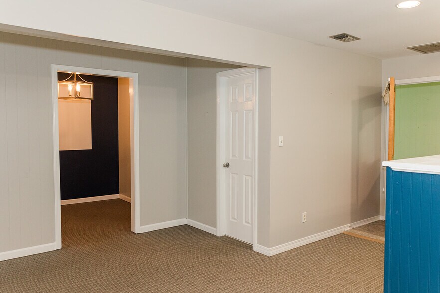 More Photos Of 1203 US Highway 98, Daphne Office For Lease