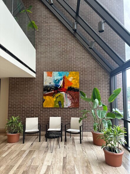 More Photos Of 1401 N Central Expy, Richardson Office For Lease