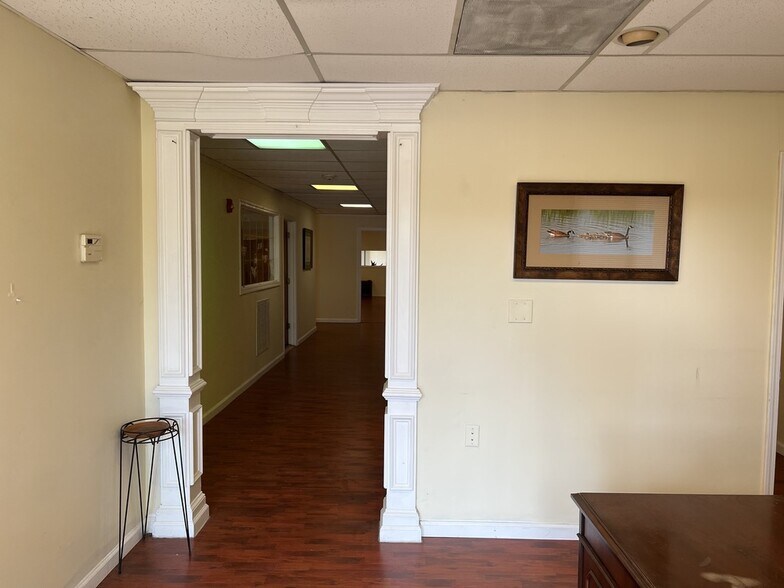 More Photos Of 1980 Buford Hwy, Buford Freestanding For Sale