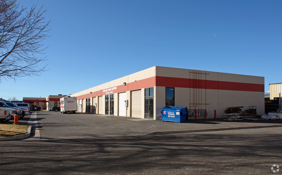 Primary Photo Of 1233-1267 Gator Way, Sparks Warehouse For Lease