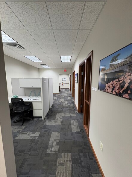 More Photos Of 4257 Southtowne Dr, Eau Claire Office For Lease