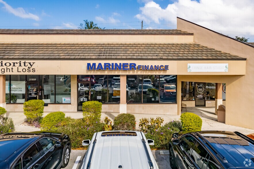 More Photos Of 31918 US Highway 19 N, Palm Harbor Unknown For Lease