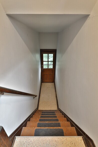 More Photos Of 51 Clark Pl, Columbus Multifamily For Sale