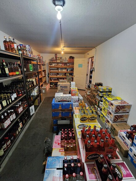 More Photos Of 365 Worth st, Center General Retail For Sale