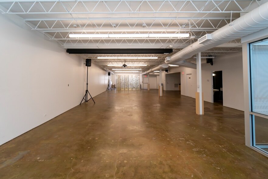 More Photos Of 1343 L St NW, Washington Loft Creative Space For Lease
