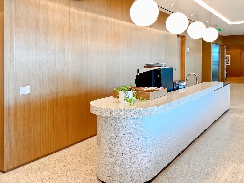 More Photos Of 1055 Howell Mill Rd, Atlanta Coworking Space