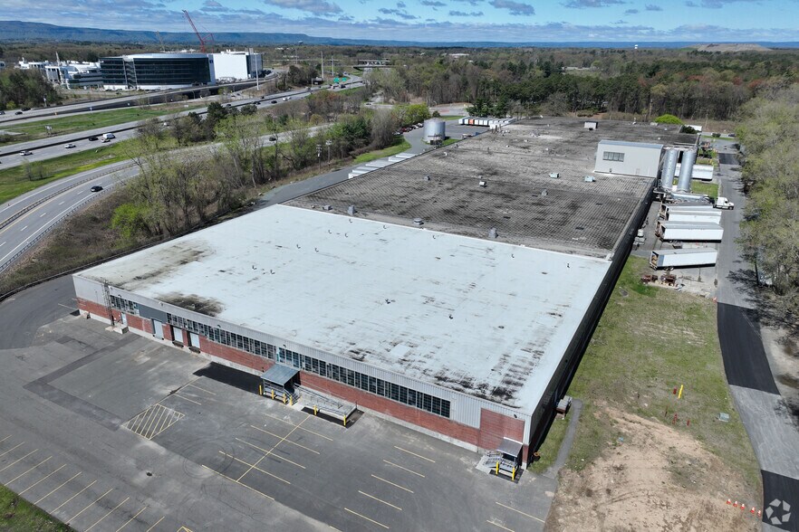 More Photos Of 136 Fuller Rd, Albany Warehouse For Sale