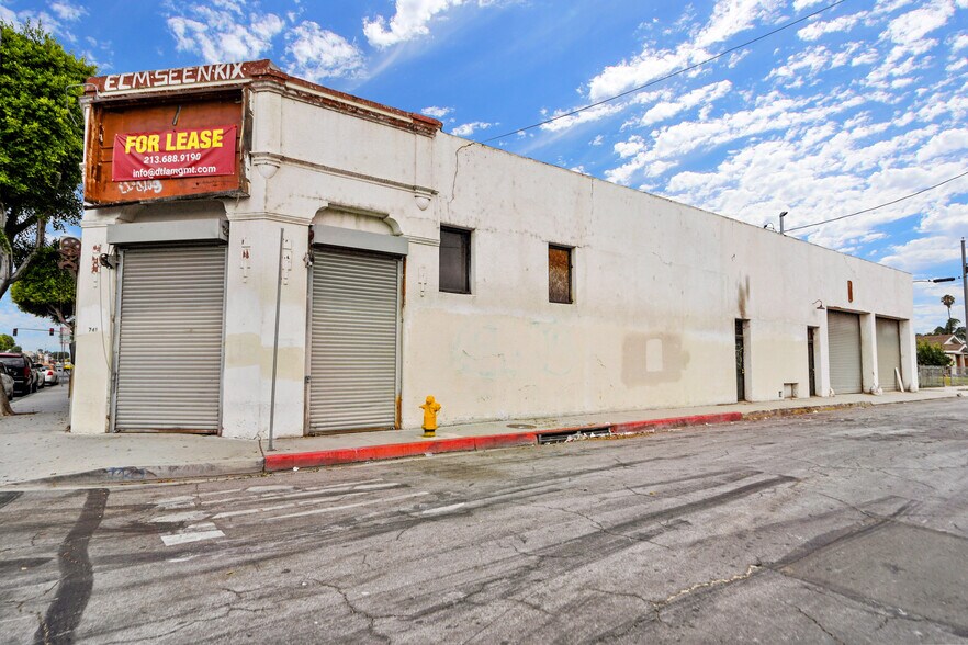 More Photos Of 741 E Compton Blvd, Compton Storefront For Lease