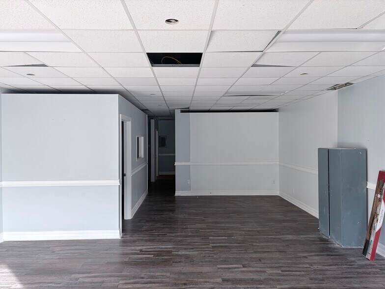 More Photos Of 4422 N Roxboro St, Durham Freestanding For Lease