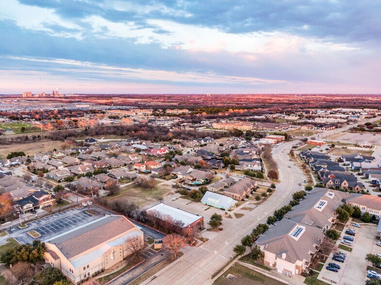 More Photos Of 203 George Hopper Rd, Midlothian Storefront Retail Office For Lease
